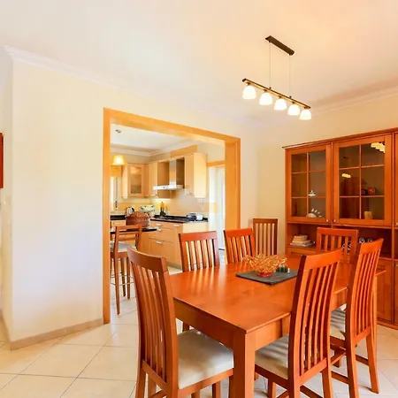 Branca - 4 Bedroom Holiday With Pool & Wifi At Praia Del Rey * Praia del Rei