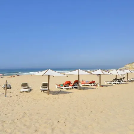 Villa Branca - 4 Bedroom Holiday With Pool & Wifi At Praia Del Rey *