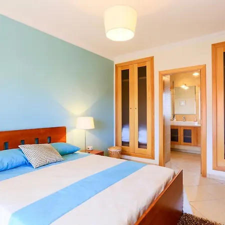 Villa Branca - 4 Bedroom Holiday With Pool & Wifi At Praia Del Rey *